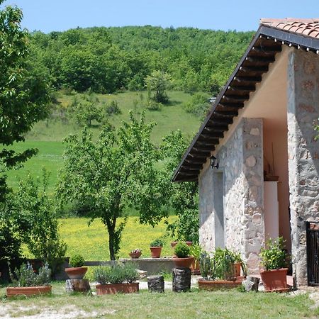 לינה וארוחת בוקר נורצ'יה Casale La Torretta מראה חיצוני תמונה
