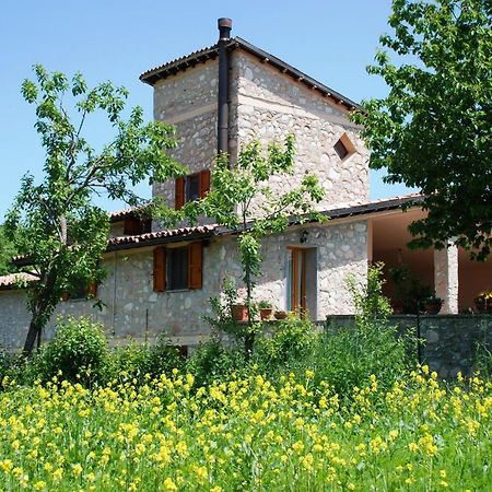 לינה וארוחת בוקר נורצ'יה Casale La Torretta מראה חיצוני תמונה